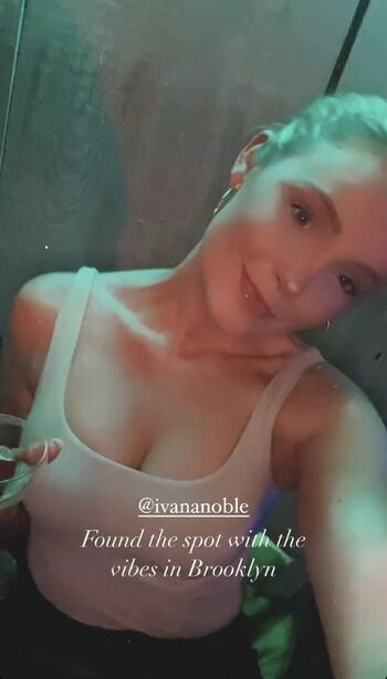 Hailey malles page leaked private photo uncensored HD quality