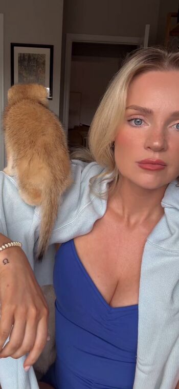Hailey malles page leaked private photo uncensored HD quality