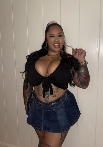 Hawaii baddies  page leaked private photo uncensored HD quality