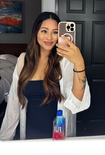 Hawaii baddies  page leaked private photo uncensored HD quality