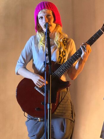 Hayley williams page leaked private photo uncensored HD quality