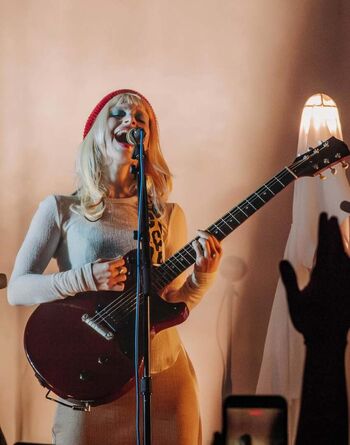 Hayley williams page leaked private photo uncensored HD quality
