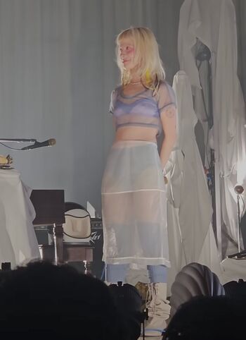 Hayley williams page leaked private photo uncensored HD quality