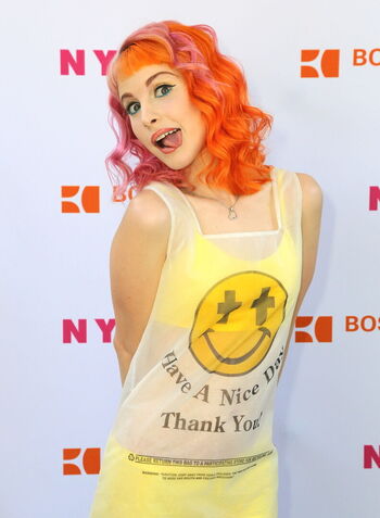 Hayley williams page leaked private photo uncensored HD quality