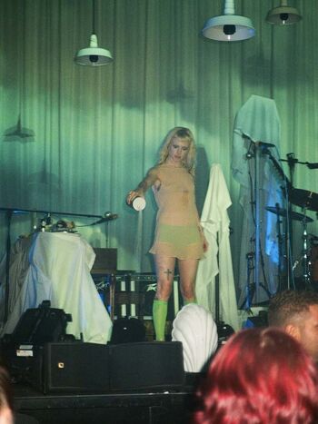 Hayley williams page leaked private photo uncensored HD quality