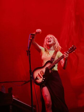 Hayley williams page leaked private photo uncensored HD quality