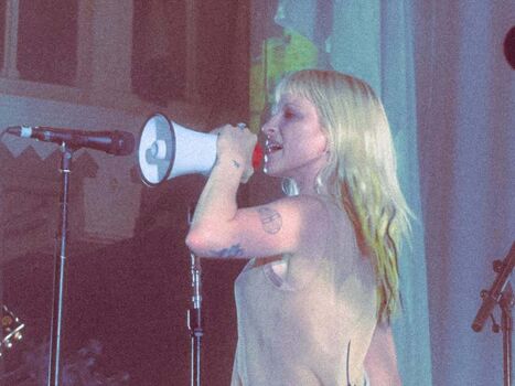 Hayley williams leaked private photo uncensored HD quality