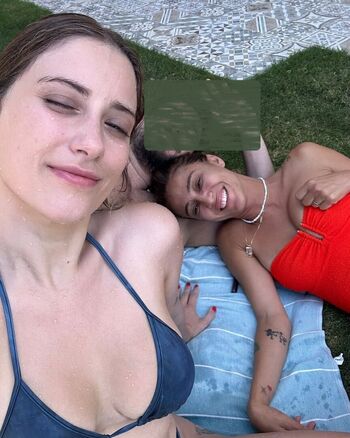 Hazal kaya page leaked private photo uncensored HD quality
