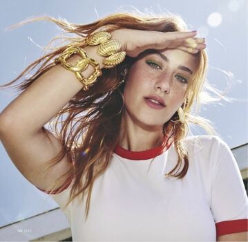 Hazal kaya leaked private photo uncensored HD quality