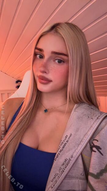 Honeypuu  page leaked private photo uncensored HD quality