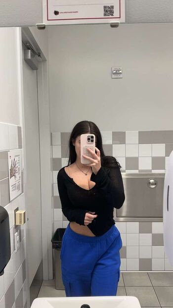 Hotblockchain page leaked private photo uncensored HD quality