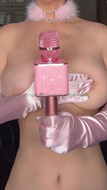 Hotmomjane page leaked private photo uncensored HD quality