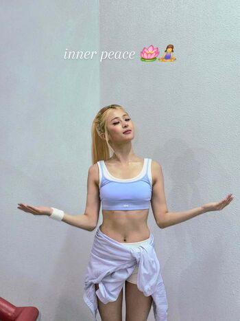 Huh yunjin  page leaked private photo uncensored HD quality