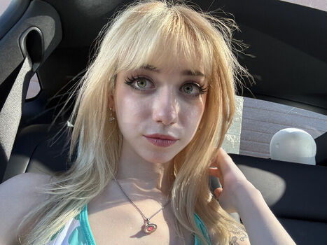 Iluvmeww page leaked private photo uncensored HD quality