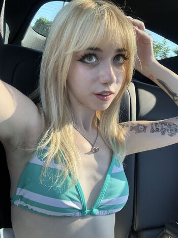 Iluvmeww leaked private photo uncensored HD quality