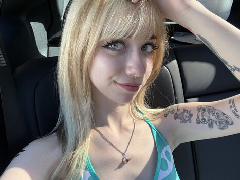 Iluvmeww leaked private photo uncensored HD quality