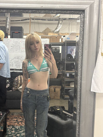 Iluvmeww leaked private photo uncensored HD quality