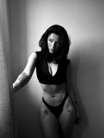 Innervus  page leaked private photo uncensored HD quality