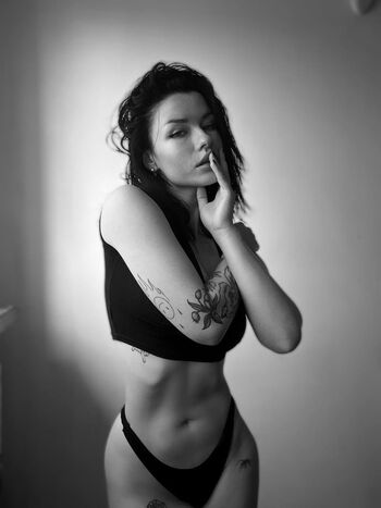 Innervus  page leaked private photo uncensored HD quality