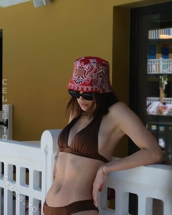 Iris mittenaere  page leaked private photo uncensored HD quality