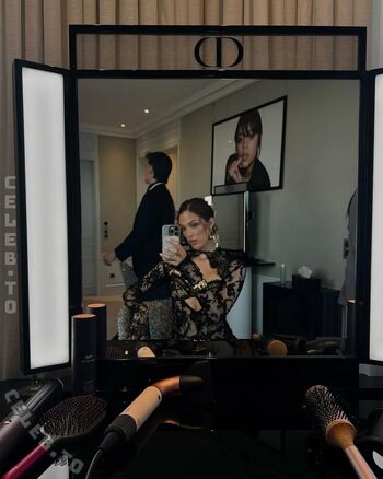 Iris mittenaere  page leaked private photo uncensored HD quality