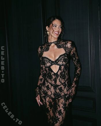 Iris mittenaere  page leaked private photo uncensored HD quality