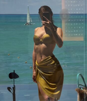 Iris mittenaere  page leaked private photo uncensored HD quality