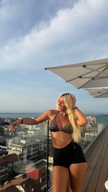 Iris vallaranii page leaked private photo uncensored HD quality