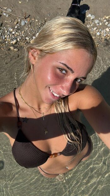 Iris vallaranii page leaked private photo uncensored HD quality