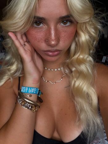 Iris vallaranii leaked private photo uncensored HD quality