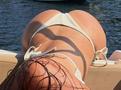Isa matos page leaked private photo uncensored HD quality