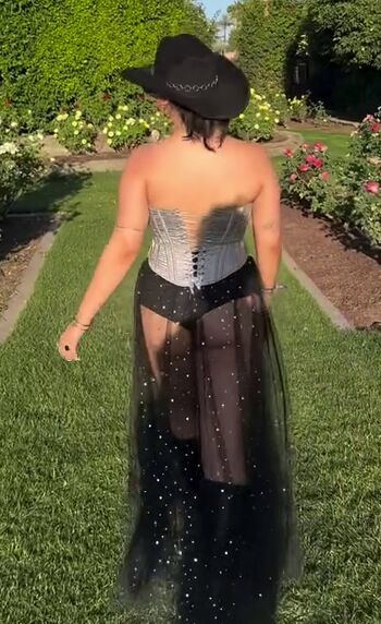 Isabella gomez leaked private photo uncensored HD quality