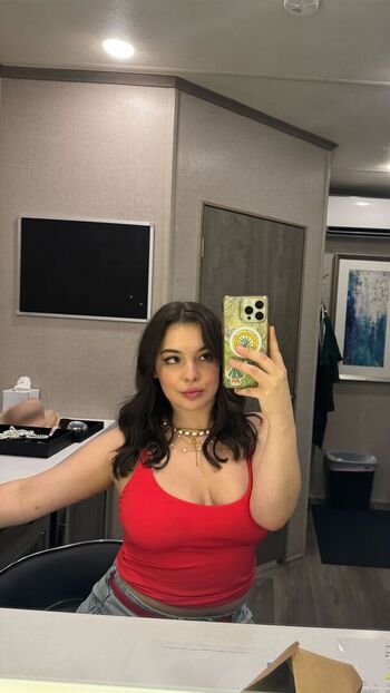 Isabella gomez leaked private photo uncensored HD quality