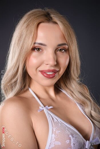 Istripper  page leaked private photo uncensored HD quality