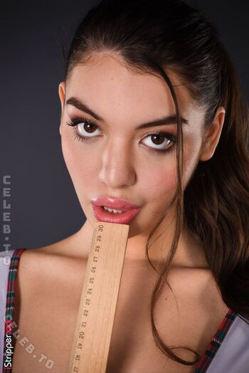 Istripper  page leaked private photo uncensored HD quality