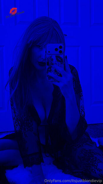 Itsjustblondie  page leaked private photo uncensored HD quality