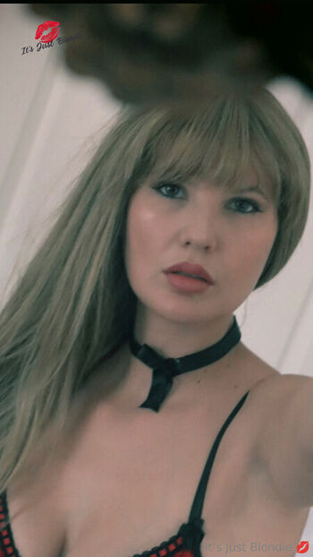 Itsjustblondie  page leaked private photo uncensored HD quality