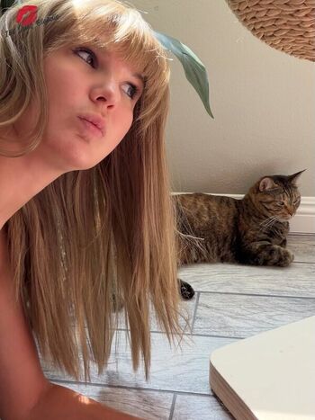 Itsjustblondie  page leaked private photo uncensored HD quality