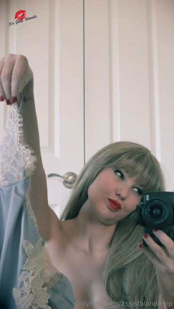 Itsjustblondie leaked private photo uncensored HD quality