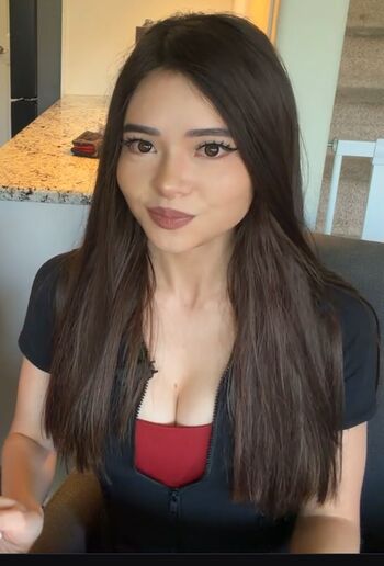 Itskatchii  page leaked private photo uncensored HD quality