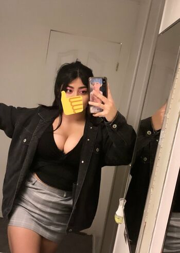 Izlikesjizz leaked private photo uncensored HD quality