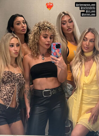 Izzi dame leaked private photo uncensored HD quality