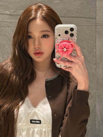 Jang won young page leaked private photo uncensored HD quality
