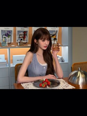 Jang won young page leaked private photo uncensored HD quality
