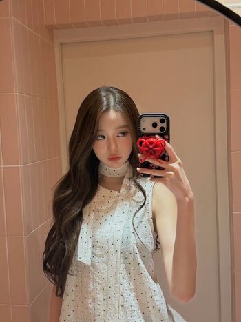 Jang won young page leaked private photo uncensored HD quality