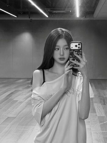 Jang won young page leaked private photo uncensored HD quality