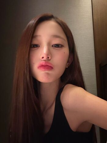 Jang won young page leaked private photo uncensored HD quality