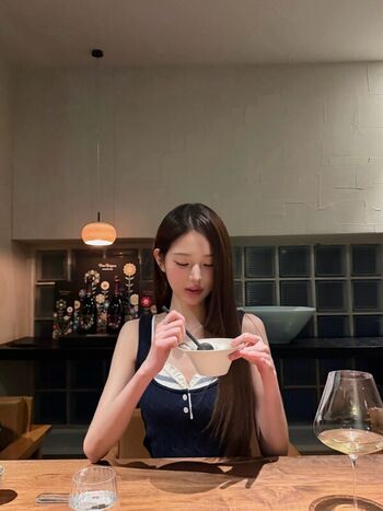 Jang won young page leaked private photo uncensored HD quality