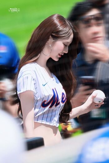 Jang won young page leaked private photo uncensored HD quality