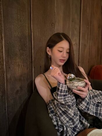 Jang won young page leaked private photo uncensored HD quality